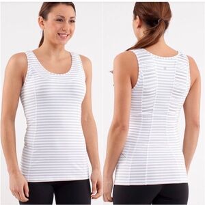 Lululemon Run: Stay On Course Women’s Tank Size 6